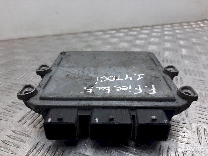 Блок управления двигателя 7S6112A650EA Ford Fiesta 5 (2002-2009)