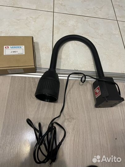 Промышленный галогеновый прожектор,VHL-20FT