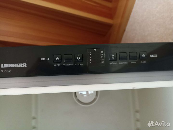 Холодильник liebherr бу