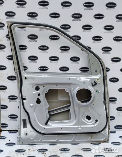 Дверь передняя левая Land Rover Freelander 2