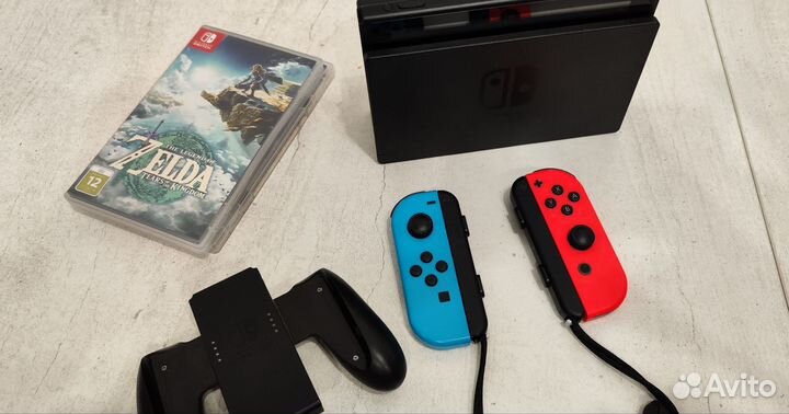 Игровая приставка Nintendo Switch