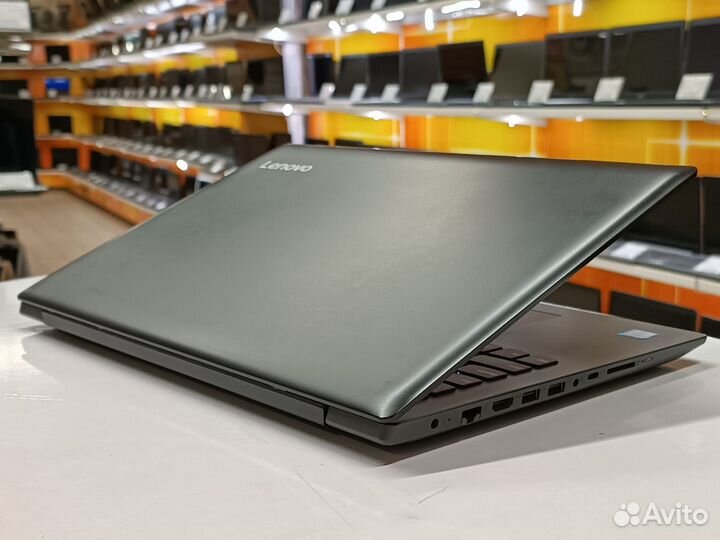 Ноутбук Lenovo 15.6