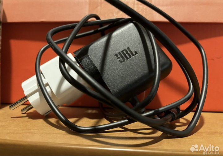 Зарядка для колонки jbl