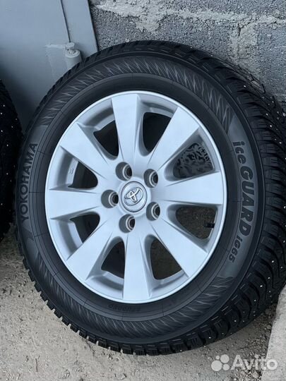 Оригинальные зимние колеса Toyota Camry
