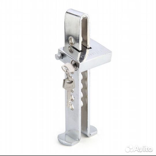 Блокиратор педалей