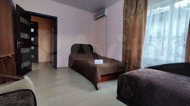 2-к. квартира, 65 м², 1/1 эт.