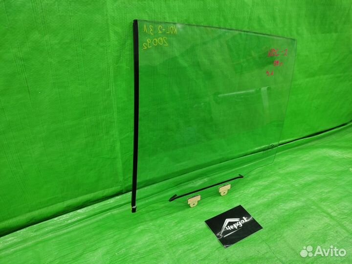 Стекло зад. лев. двери Renault Koleos 2008-2016