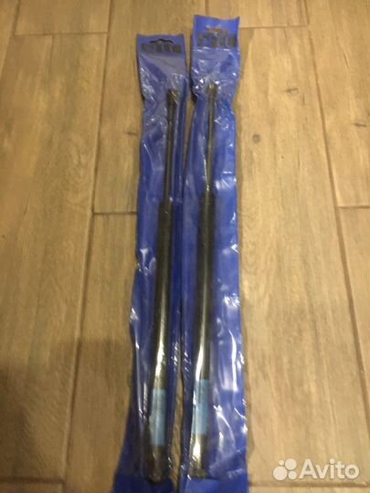 Амортизатор двери багажника ford focus I