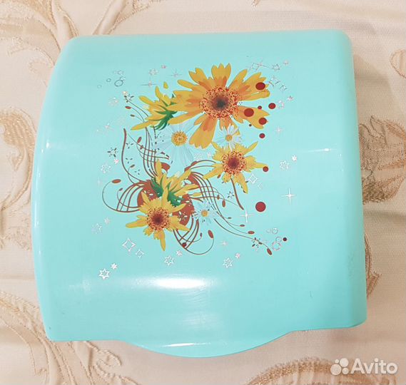 Держатель туалетной бумаги настенный