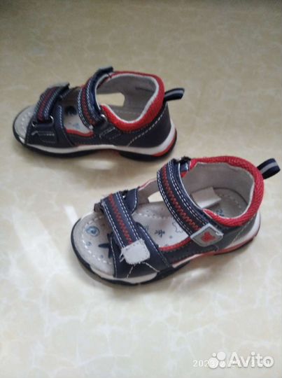 Сандали 24 размер