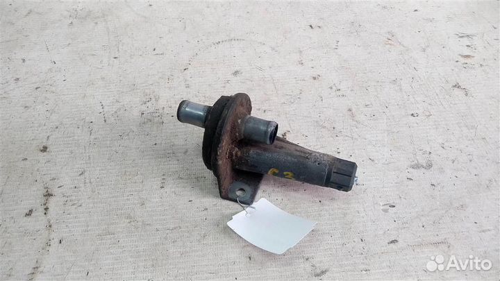 Клапан холостого хода Audi 100 С3 83-91г