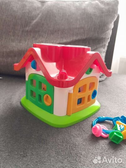 Развивающие игрушки для малышей