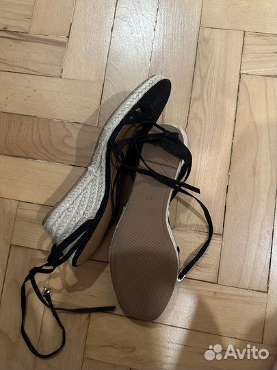 Босоножки hm 40