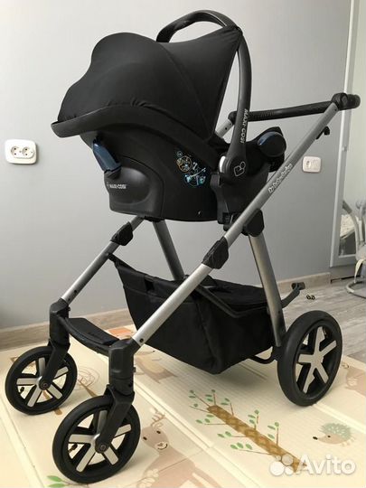 Коляска 2 в 1+подгузники в подарок