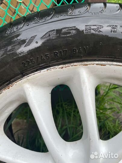 JCB Sitemaster 225/45 R17