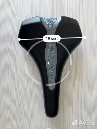 Седло для велосипеда Giant