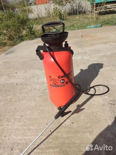 Опрыскиватель садовый ручной