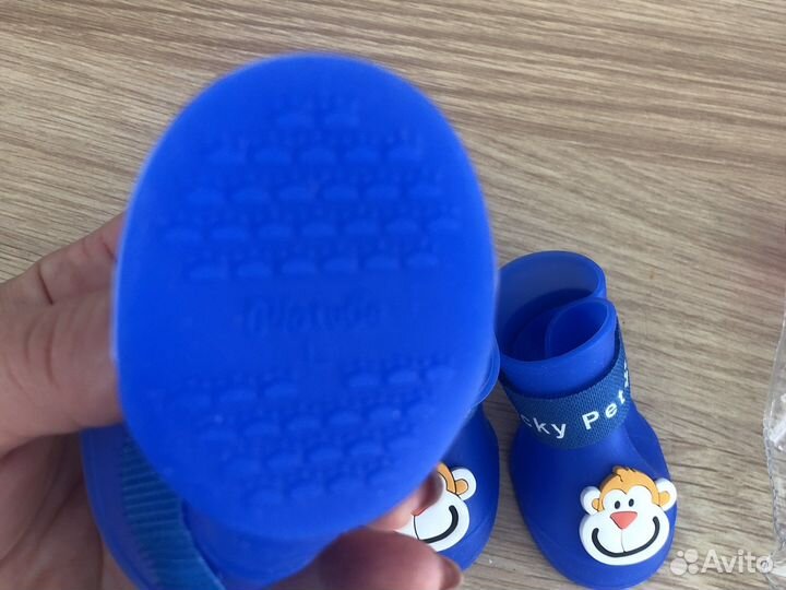 Обувь для собак мелких пород