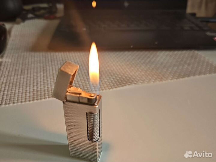 Зажигалка danhill