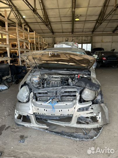 В разборе Volkswagen Jetta, 2008 г.в., 1.6 BSE