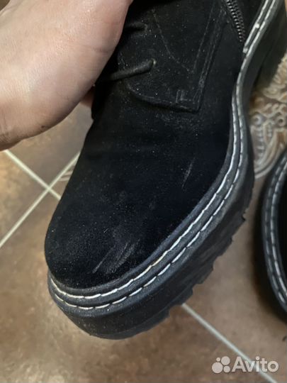 Ботинки женские