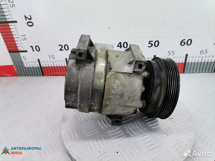 Компрессор кондиционера Renault Scenic рест. 2001