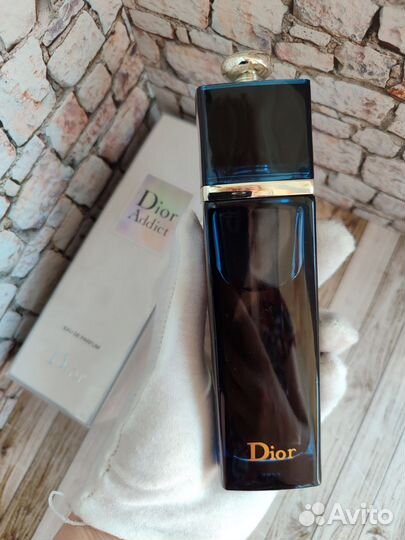 Парфюмерная вода Dior Addict Dior100