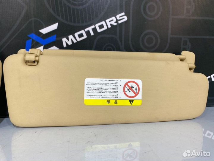 Козырек солнцезащитный Volkswagen Touareg 7L AXQ/4