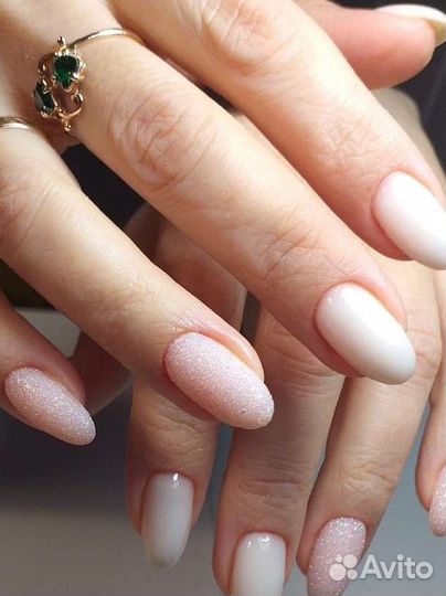 Маникюр и педикюр