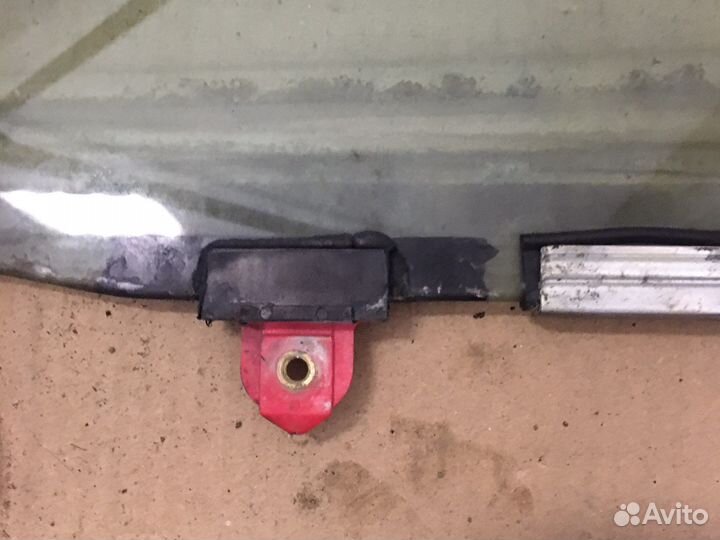 Стекло переднее правое Toyota 4Runner(2629)