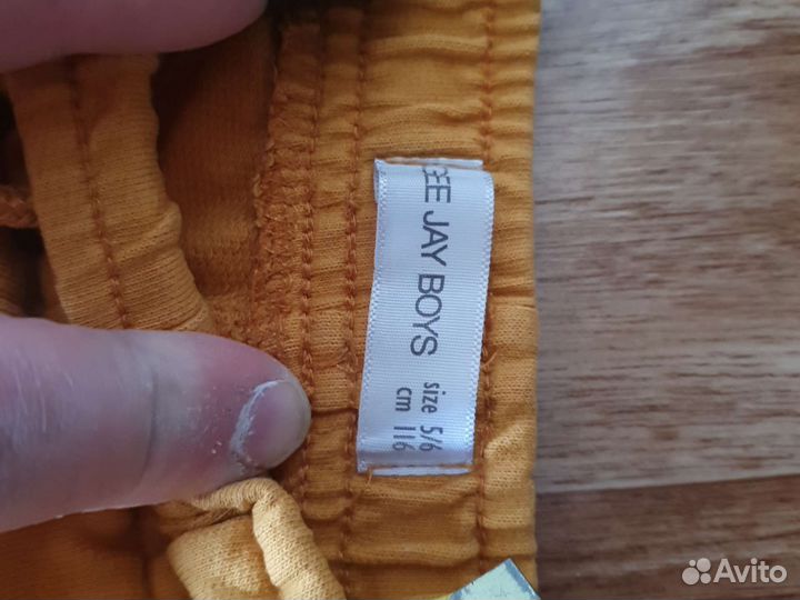 Шорты на мальчика 116см