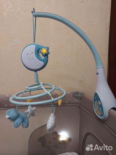 Мобиль на кроватку chicco