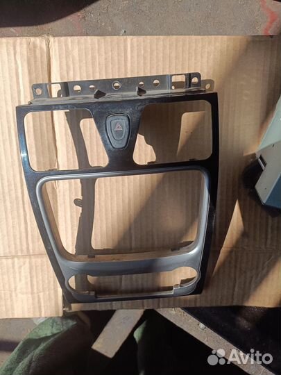 Рамка магнитолы Geely Emgrand EC7