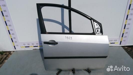 Дверь передняя правая ford fiesta 5 (3BE09E201)