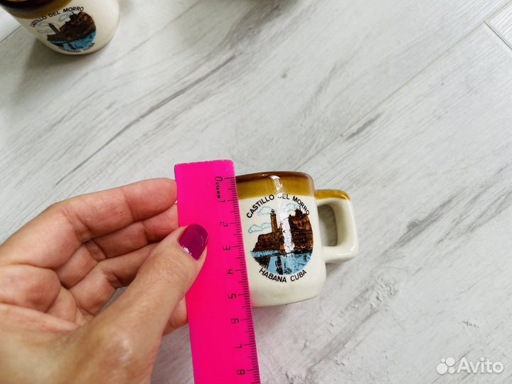 Кружки и тарелка