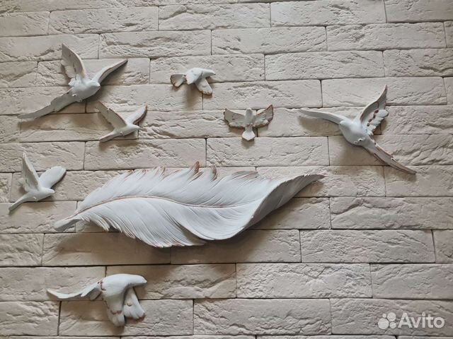Настенное панно перо с птичками