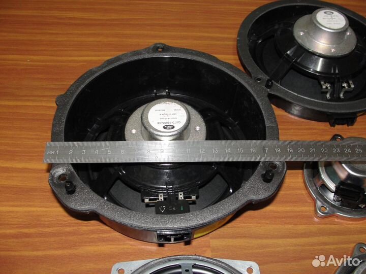 Комплект штатных динамиков