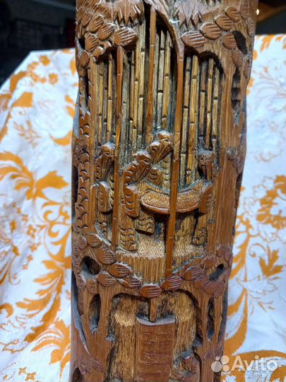 Старинная китайская резная ваза для кистей. 19 век