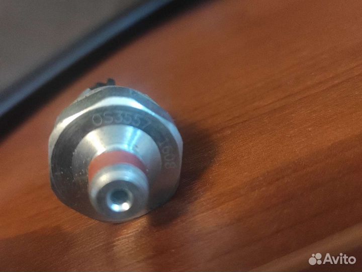 OS3557 Vernet Датчик давления масла