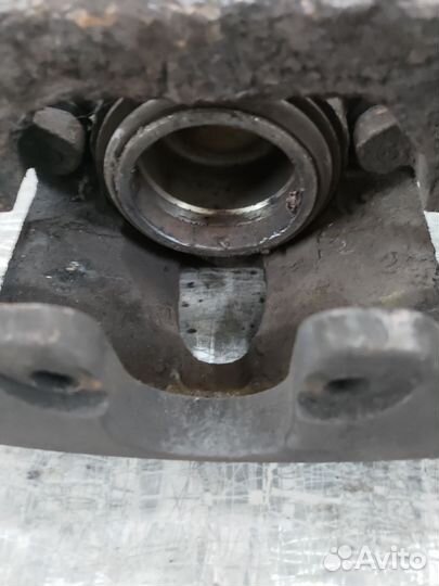 Пер. Тормоза Крайслер Вояджер Додж караван 01-07