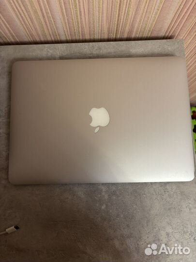 Apple macbook 13