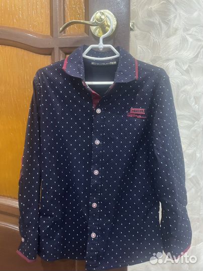 Продам рубашку для мальчика