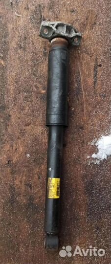 Амортизатор задний Opel Astra J GTC