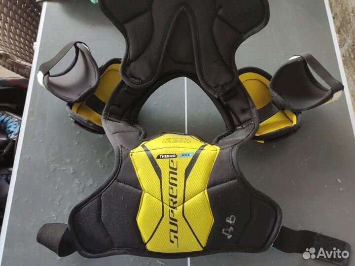 Хоккейный нагрудник Bauer Supreme 2S PRO YTH