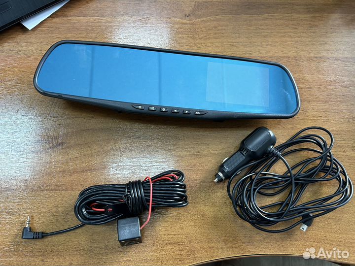 Видеорегистратор зеркало