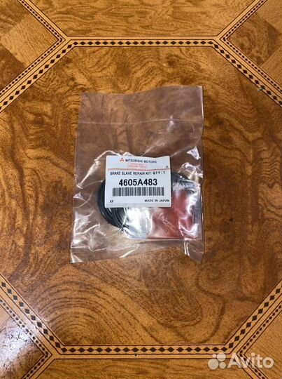 Ремкомплект тормозного суппорта передн Паджеро 4