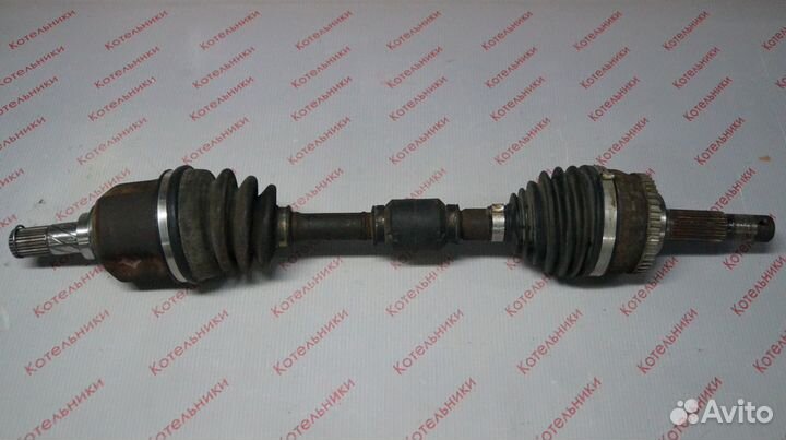 Nissan 39101-AU310 Вал приводной левый