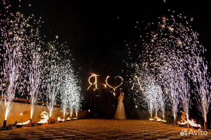 Фонтаны пиротехнические, тяжёлый дым, спецэффекты