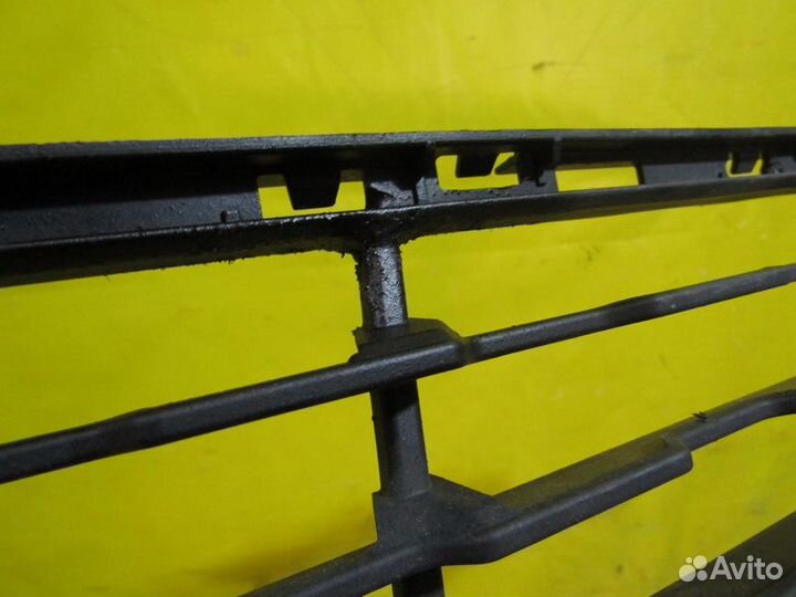 Решетка в бампер BMW X1 - F48 15-19г 1063