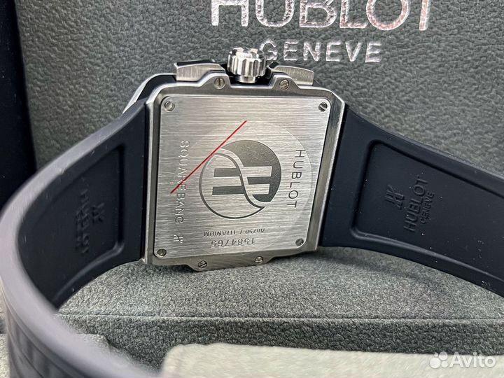 Часы Hublot Square Bang